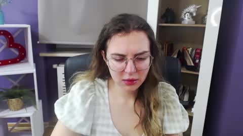 Snapshot of blackrosezoey chatting on February 10, 5:25 am Z O E Y online show from February 10, 5:25 am