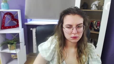 Snapshot of blackrosezoey chatting on February 11, 11:54 am Z O E Y online show from February 11, 11:54 am