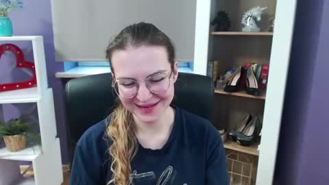 Snapshot of blackrosezoey chatting on February 26, 8:37 am Z O E Y online show from February 26, 8:37 am