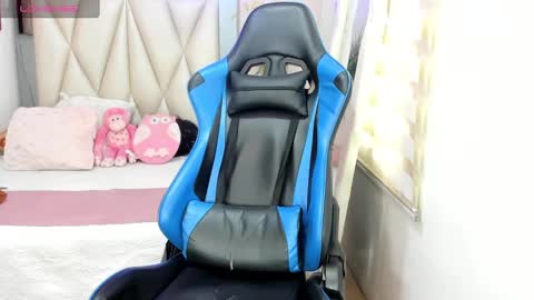 Snapshot of blacksex_boy chatting on January 12, 4:40 pm Marlon online show from January 12, 4:40 pm