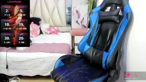 Snapshot of blacksex_boy chatting on January 31, 8:12 pm Marlon online show from January 31, 8:12 pm