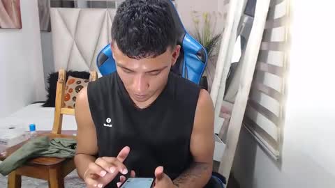 Snapshot of blacksex_boy chatting on February 19, 10:20 pm Marlon online show from February 19, 10:20 pm