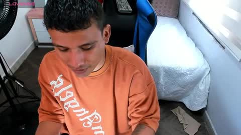 Snapshot of blacksex_boy chatting on September 8, 4:50 pm Marlon online show from September 8, 4:50 pm