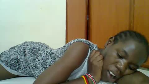 SARAH online show from November 25, 9:37 pm