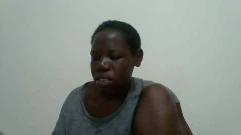 Snapshot of blacksexygal chatting on May 2, 6:51 am SARAH online show from May 2, 6:51 am
