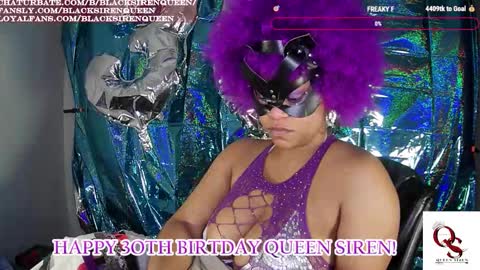 Queen Siren online show from March 27, 7:14 am