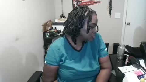 Snapshot of blackvylet chatting on July 7, 10:03 pm Blackvylet online show from July 7, 10:03 pm