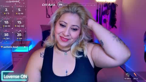 Snapshot of blackwidowj chatting on November 24, 4:40 pm Johana S online show from November 24, 4:40 pm