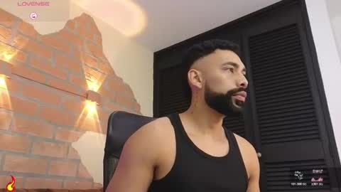 blade_miller_ online show from June 23, 2:53 am