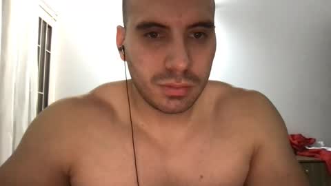 Snapshot of bladex_ chatting on February 11, 6:30 am Bladex online show from February 11, 6:30 am