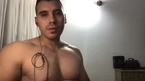 Snapshot of bladex_ chatting on February 12, 4:44 am Bladex online show from February 12, 4:44 am