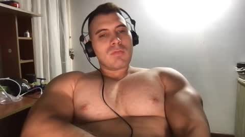 Snapshot of bladex_ chatting on April 11, 7:45 am Bladex online show from April 11, 7:45 am