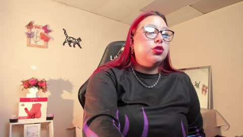 Snapshot of blair_elliis chatting on January 20, 11:54 pm Blair online show from January 20, 11:54 pm