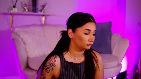 BlaireBloom online show from March 15, 2:01 pm