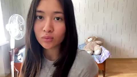 Snapshot of blairstassen chatting on August 3, 9:59 am Mila online show from August 3, 9:59 am