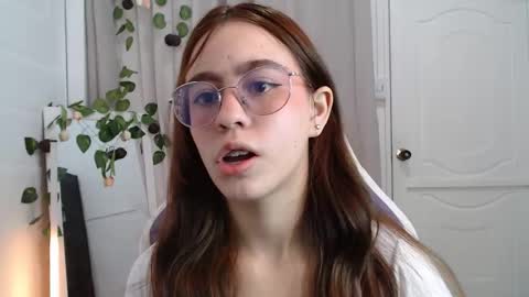   online show from November 5, 1:55 pm