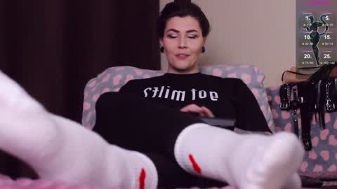 Britney online show from December 7, 9:11 pm