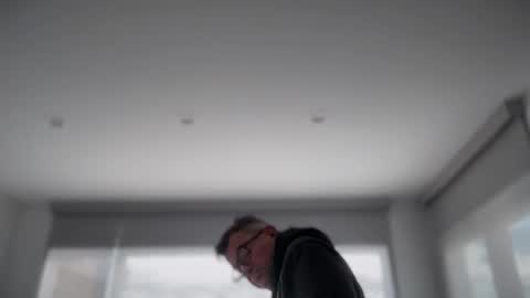 blake_strong online show from January 5, 7:28 pm