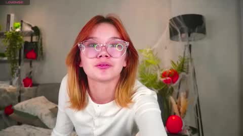 Eliza online show from October 30, 10:06 am