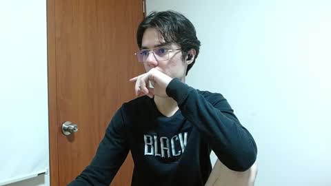 blakeshatter online show from December 14, 2:21 pm