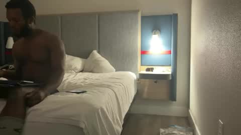 Snapshot of blakjag chatting on November 16, 2:28 am Blackjag00 online show from November 16, 2:28 am