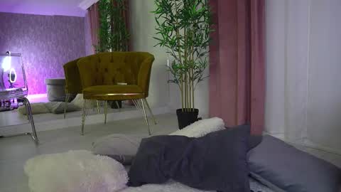 blakmy online show from February 26, 4:11 am