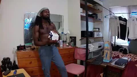 BlaqJay online show from February 22, 7:45 pm