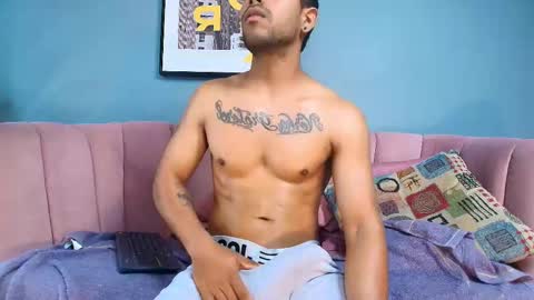 blazetorres online show from October 8, 11:24 pm