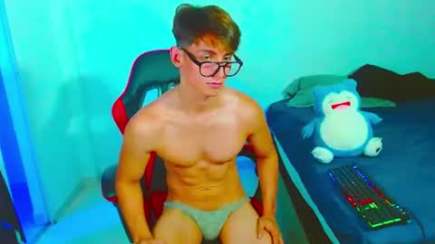 Snapshot of bleach_tiago chatting on July 2, 11:33 pm bleach tiago online show from July 2, 11:33 pm