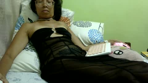 Snapshot of blessing_star chatting on July 1, 9:36 pm Joanna online show from July 1, 9:36 pm