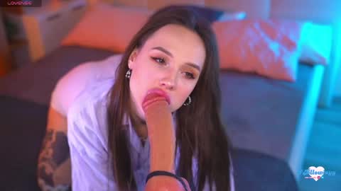 Amy online show from April 21, 7:14 am