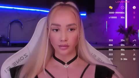 Lana online show from February 16, 1:13 am