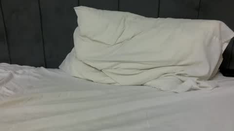 Snapshot of blondas21 chatting on July 25, 9:12 pm blondas21 online show from July 25, 9:12 pm