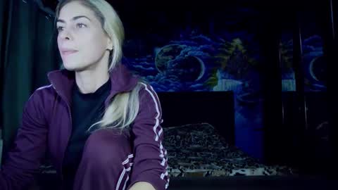 blonde4pasion online show from October 11, 7:01 pm