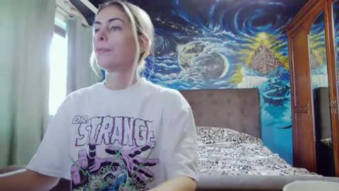 blonde4pasion online show from October 14, 8:37 am