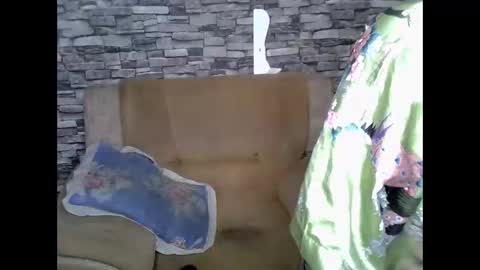 blonde_creamy online show from June 1, 6:15 am