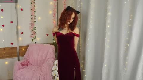 Kate and Mary online show from March 6, 4:25 pm