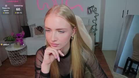 Nessa online show from May 6, 12:32 pm
