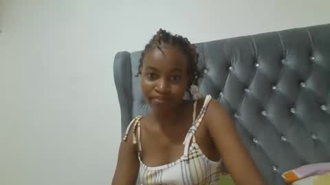 blonde online show from March 25, 9:26 am