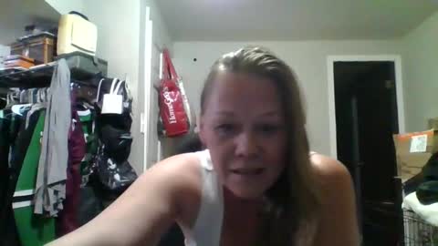 blondetoplease online show from June 3, 6:38 am