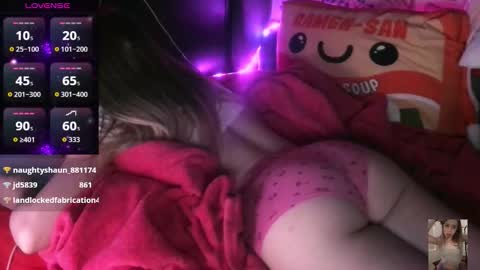 Bubbles online show from January 13, 5:07 pm