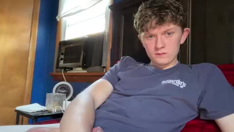 Snapshot of blondiedicks1 chatting on May 11, 1:17 pm blondiedicks1 online show from May 11, 1:17 pm