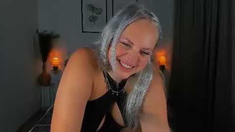 Nikolla online show from July 18, 1:59 pm