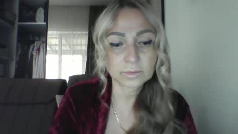 Iren online show from September 15, 1:22 pm