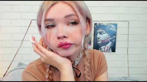 blondy_fina online show from September 27, 5:01 am