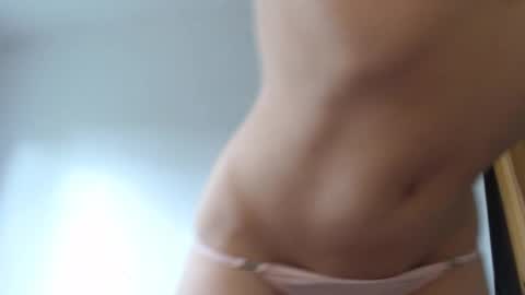 blondyelena online show from April 21, 7:14 am