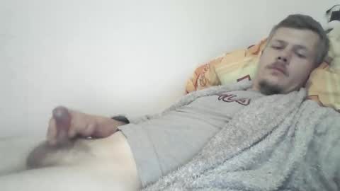 blook0000 online show from November 10, 4:22 am