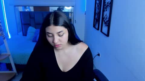 bloom_winxx online show from February 19, 3:13 am