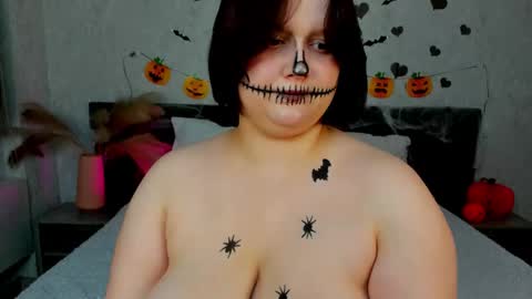 Snapshot of blossom_sonya chatting on October 31, 1:50 am Sonya GTM2 TuWeThFrSaSu 0900am-1500pm online show from October 31, 1:50 am