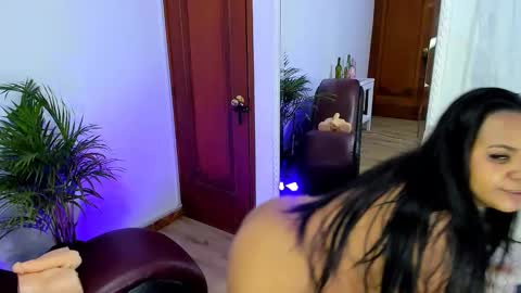 blue__style online show from January 19, 12:17 pm